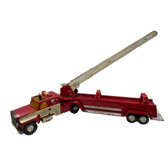 Vintage NYLINT 2 Piece Fire Truck Hook & Ladder Steel Red Fire Engine NO Ladder - Picture 1 of 13